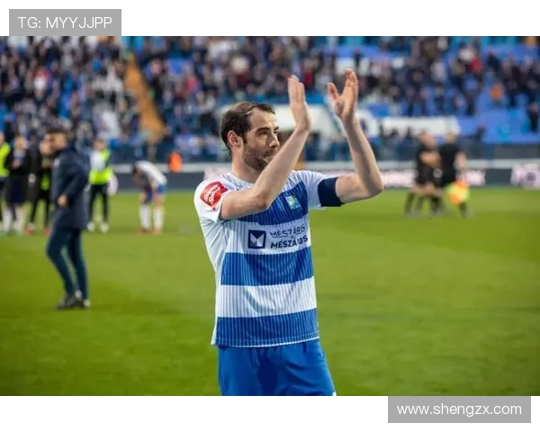 瓦诺利正式出任佛罗伦萨新主帅合同至明年六月附带一年续约选项 瓦诺利正式出任佛罗伦萨新主帅合同至明年六月附带一年续约选项