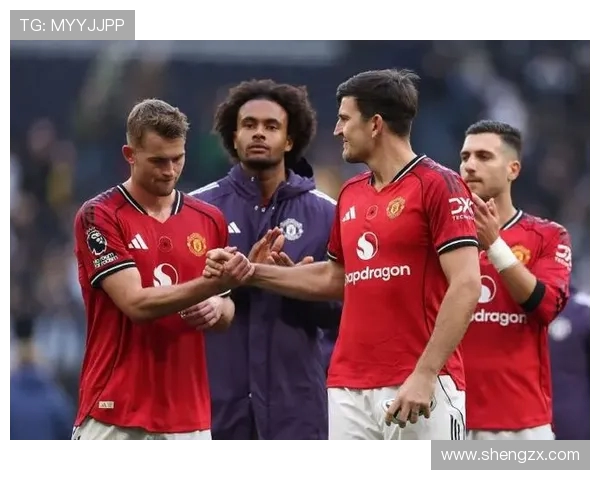 2场狂轰5球！23岁昔日英超热刺弃将竟成国家英雄！球迷盛赞白贝利